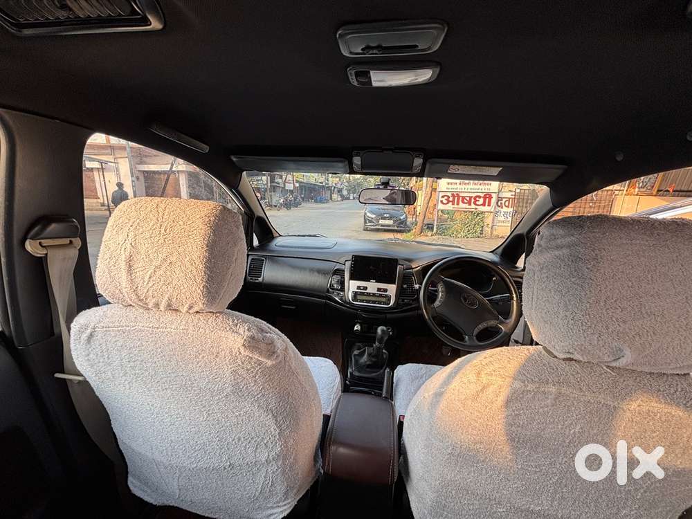 Toyota Innova 2011 Diesel Well Maintained