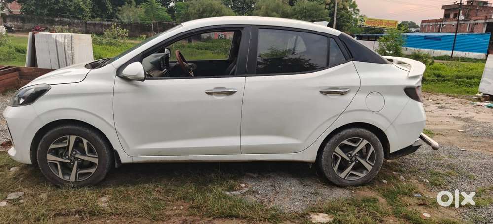 Hyundai Aura 1.2 Sx Cng, 2023, Cng & Hybrids