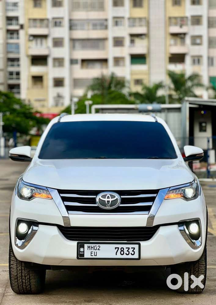 Toyota Fortuner 4x4 Manual Limited Edition, 2018, Diesel
