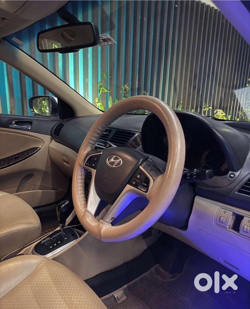 Hyundai Verna Petrol 2011
