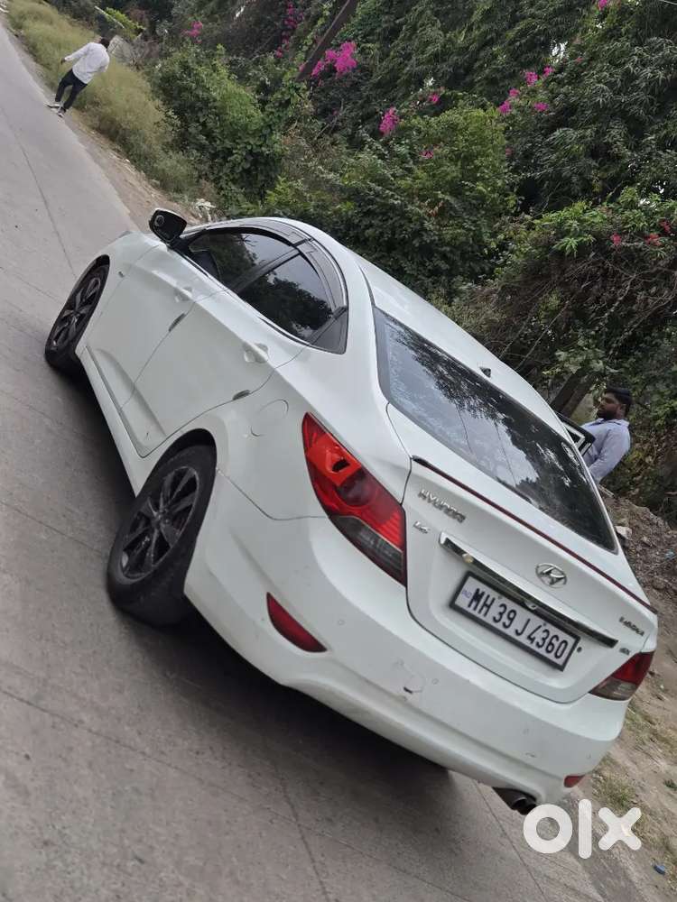 Hyundai Verna 2013 Diesel Manual