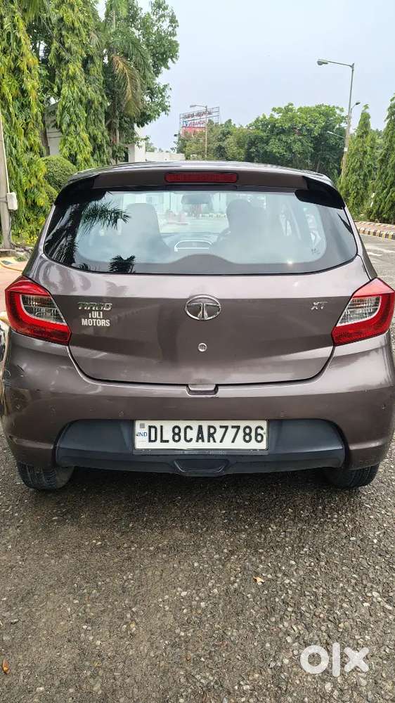 Tata Tiago Revotron Xt 2017 Petrol Manual