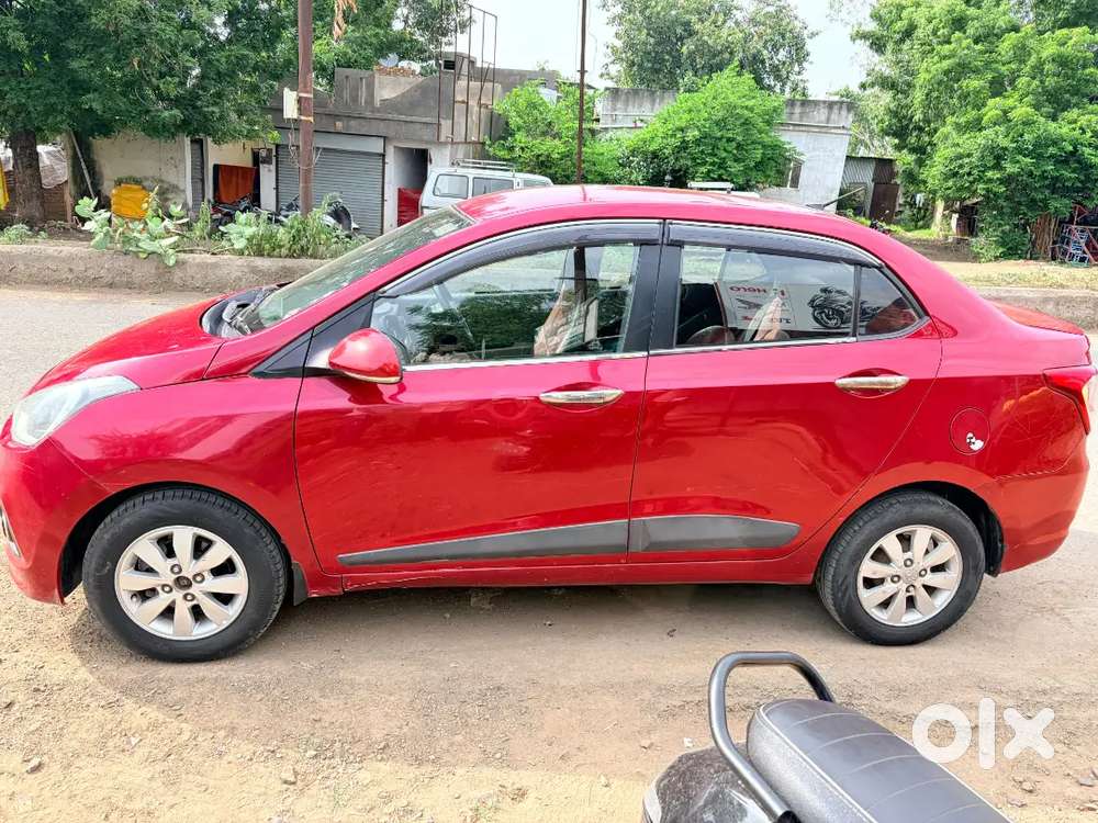  Hyundai Xcent 2014 Petrol + Rto Authorised Lpg