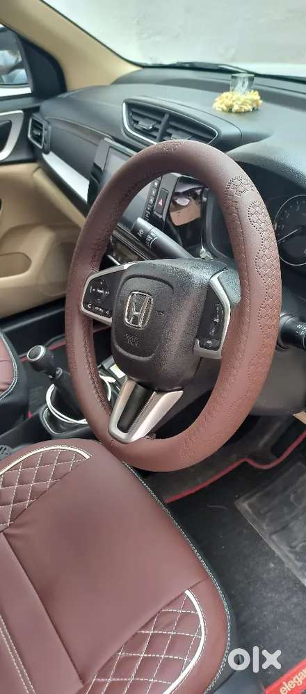 Honda Amaze 2024 Petrol 30000 Km Driven