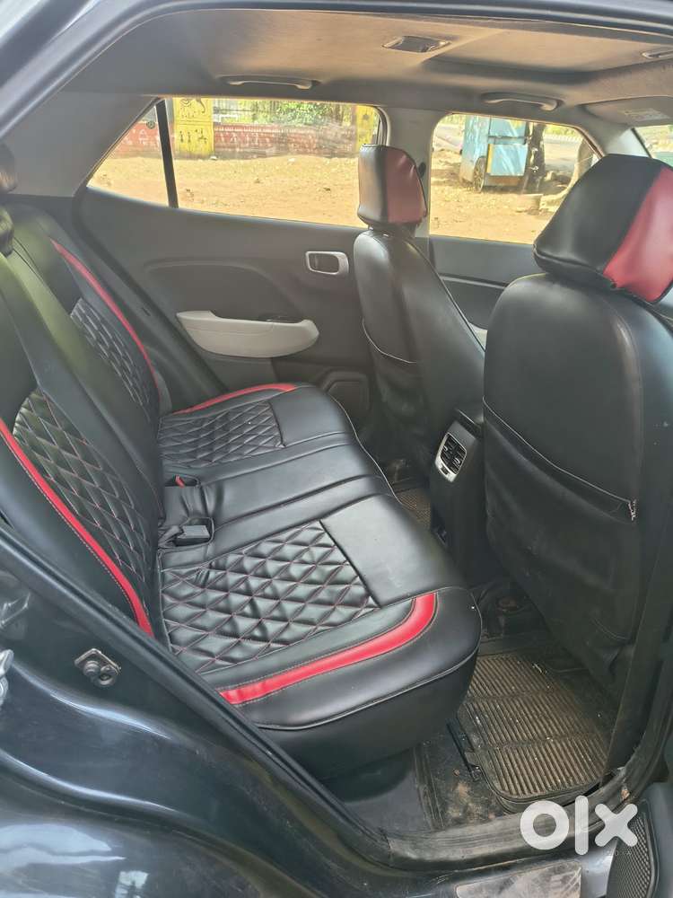 Hyundai Venue 1.2 S (o), 2024, Petrol