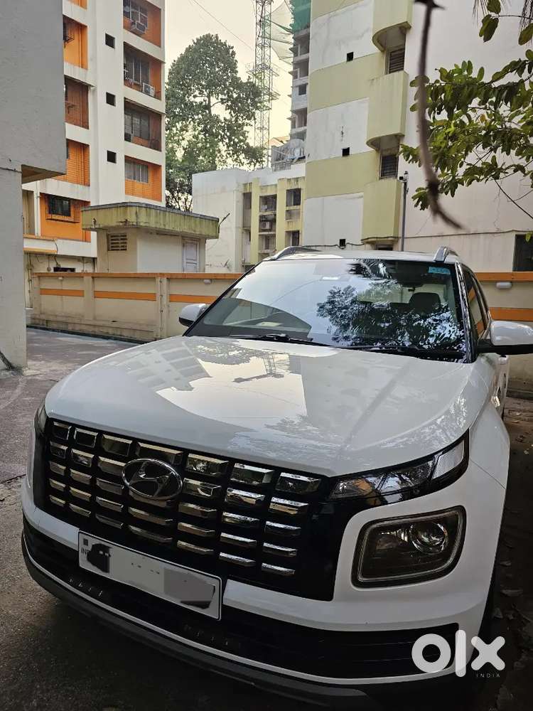 2023 Hyundai Venue 1.5 Crdi Diesel  25k Km