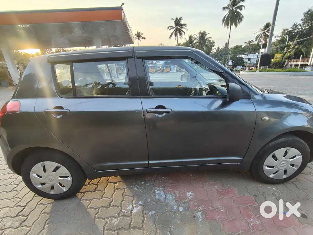 Maruti Suzuki Swift 2008 Petrol 98000 Km Driven