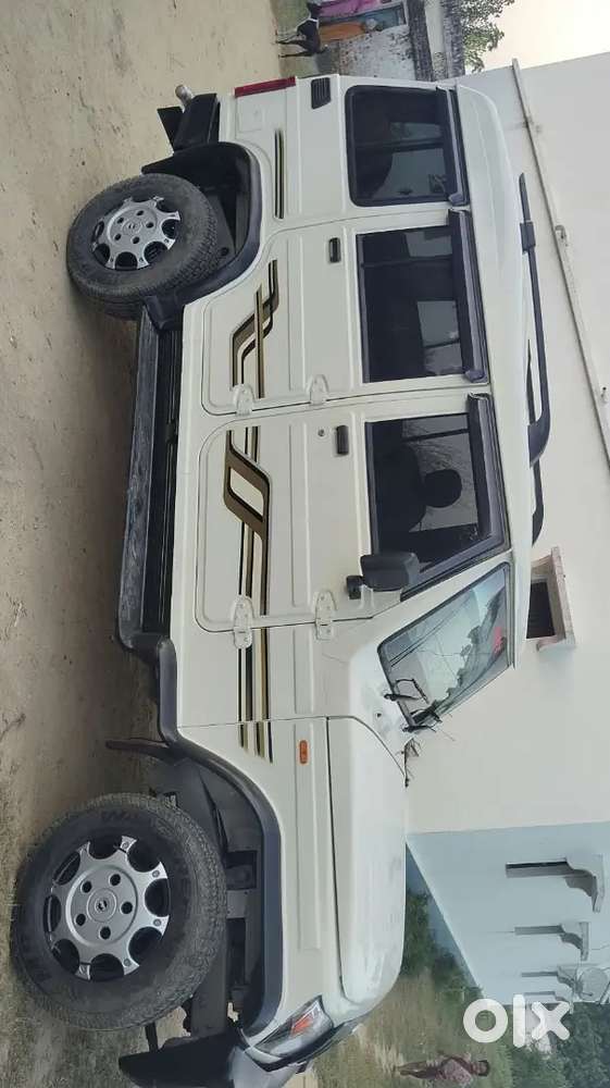 Mahindra Bolero 2018 Diesel White