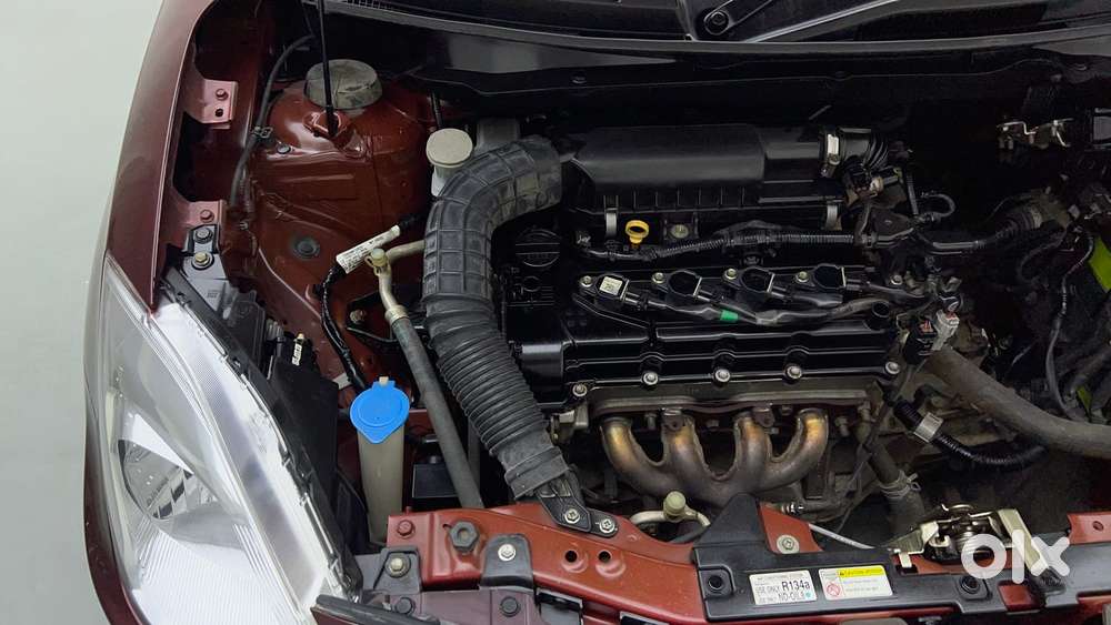 Maruti Suzuki Dzire 1.2 Vxi, 2019, Petrol