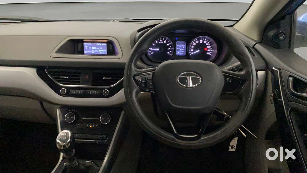 Tata Nexon 1.2 Revotron Xt, 2018, Petrol