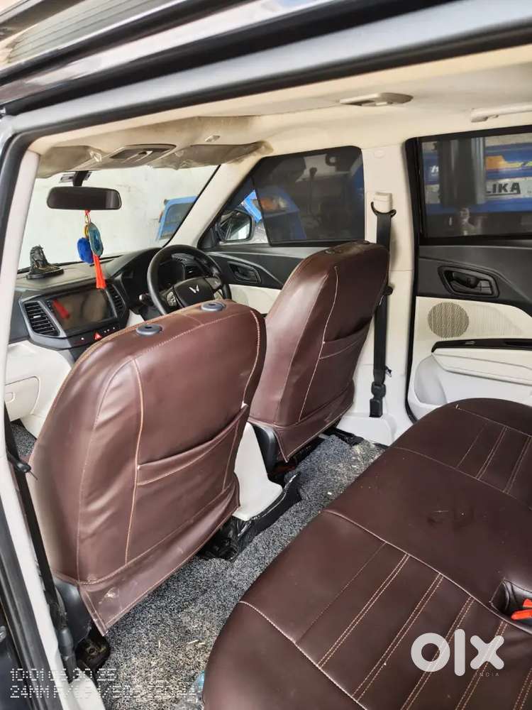 Mahindra Xuv 3xo Ev 2023 Petrol 42000 Km Driven