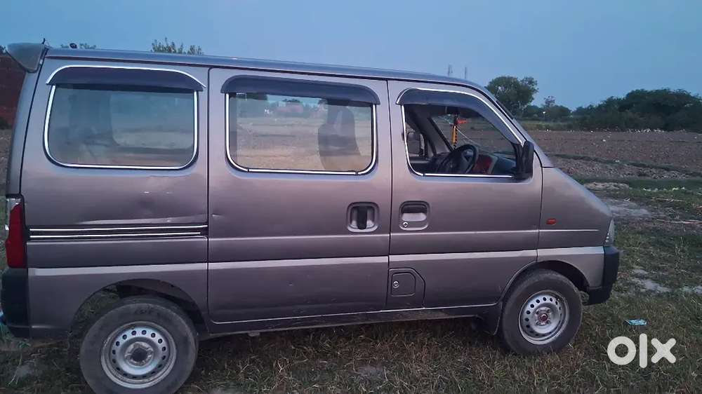 Maruti Suzuki Eeco 2023 Petrol 100000 Km Driven