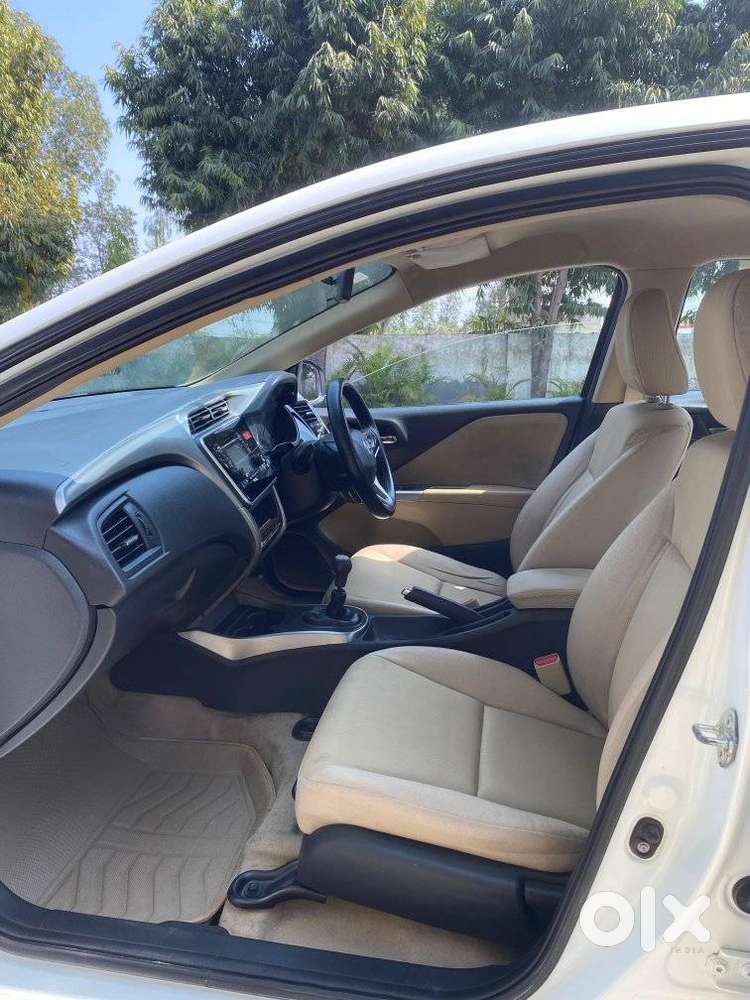 Honda City 2014-2015 I Vtec Sv, 2015, Diesel