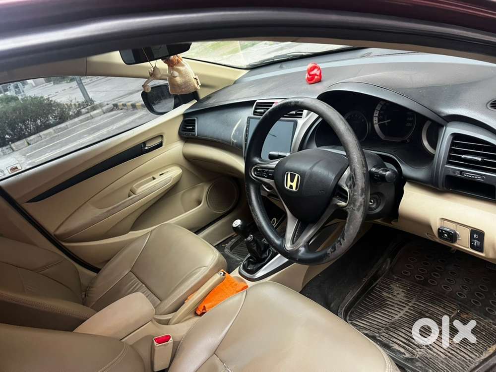 Honda City 1.5 V 2012