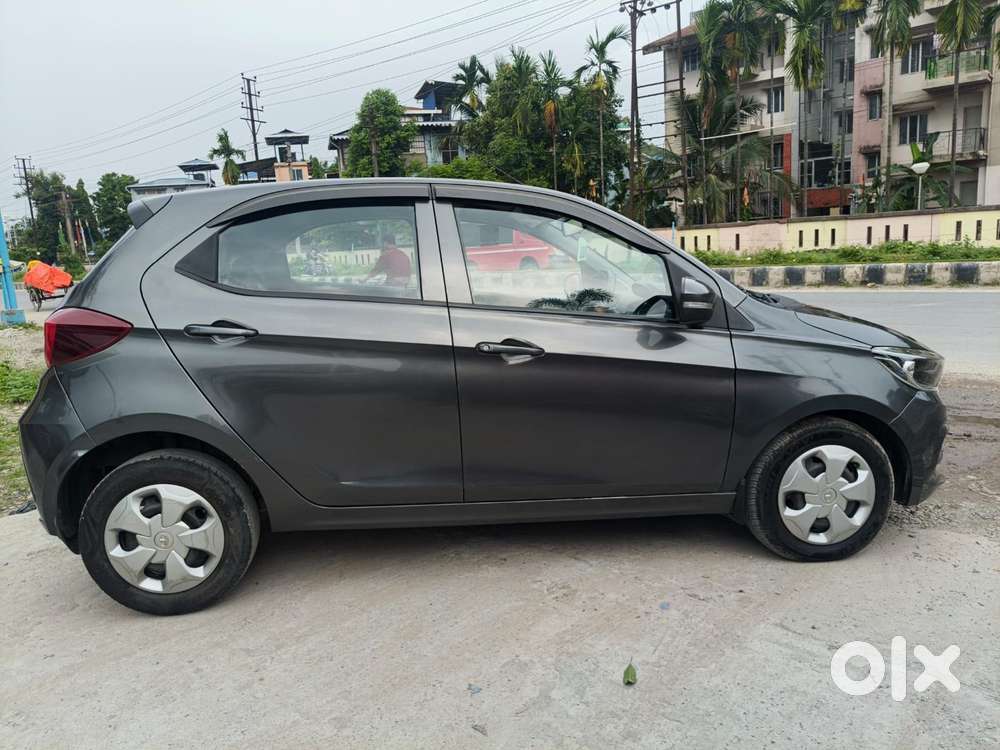 Tata Tiago 1.2 Revotron Xt, 2020, Petrol