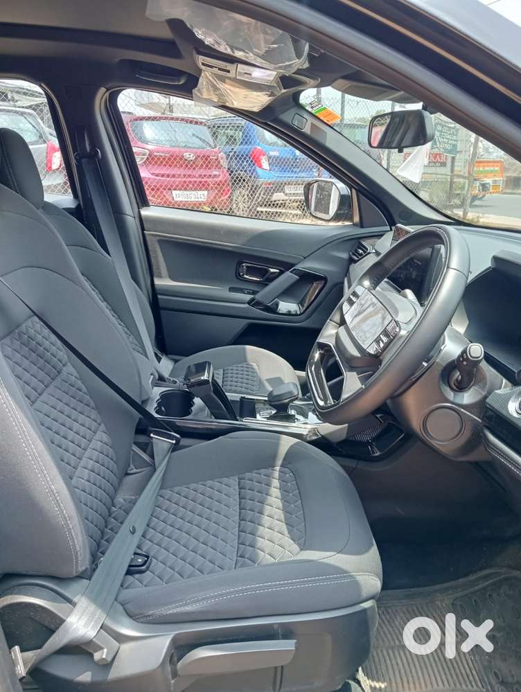 Tata Harrier Pure Plus S Dark Edition At, 2025, Diesel