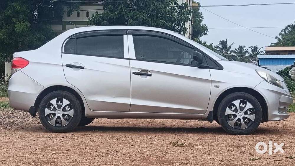 Honda Amaze, 2015, Petrol