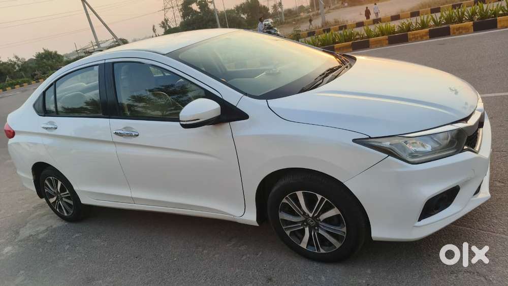 Honda City V Mt, 2017, Diesel
