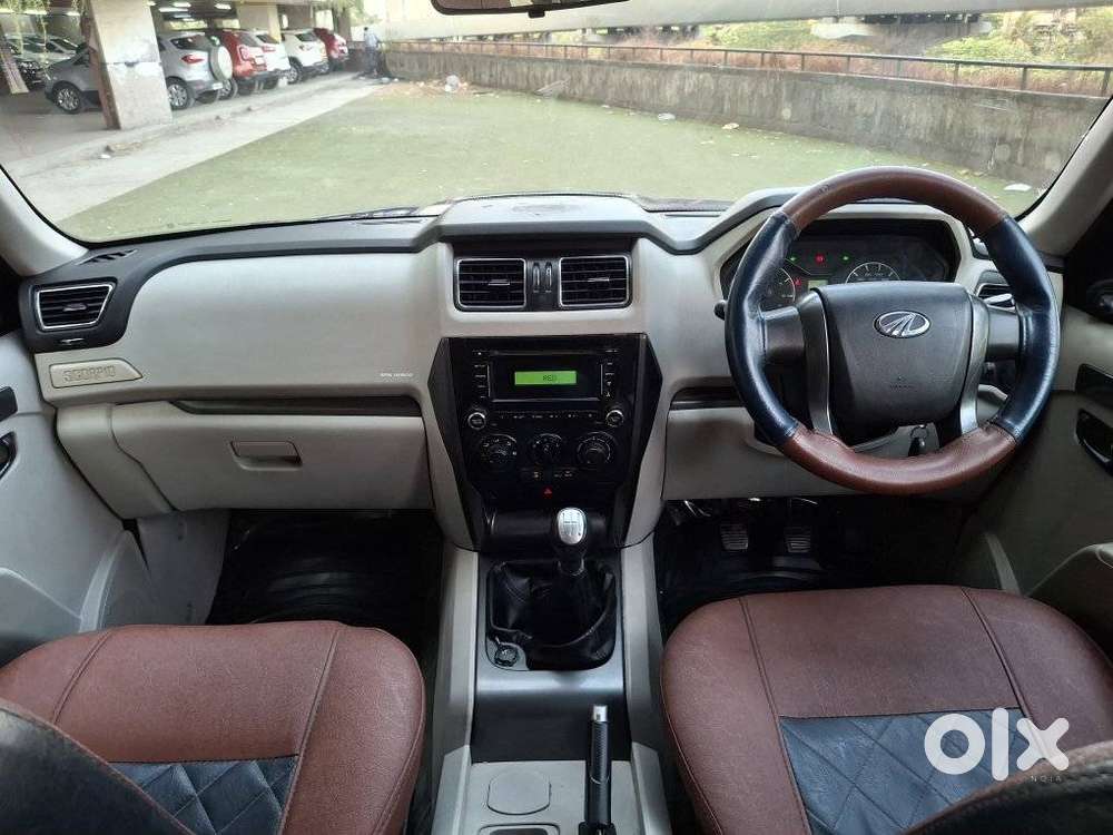 Mahindra Scorpio S6 Plus, 2016