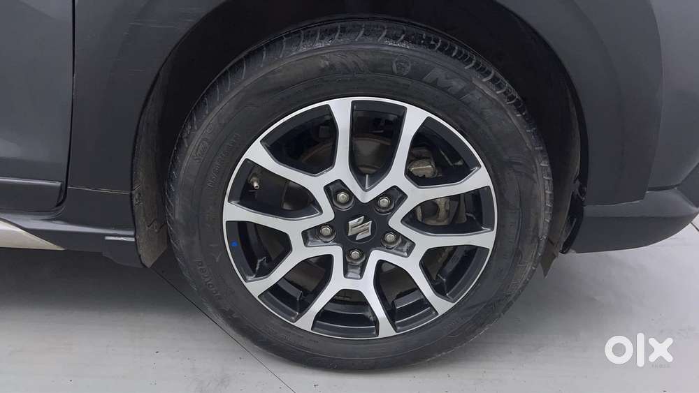 Maruti Suzuki Xl6 1.5 Alpha Plus At, 2022, Petrol
