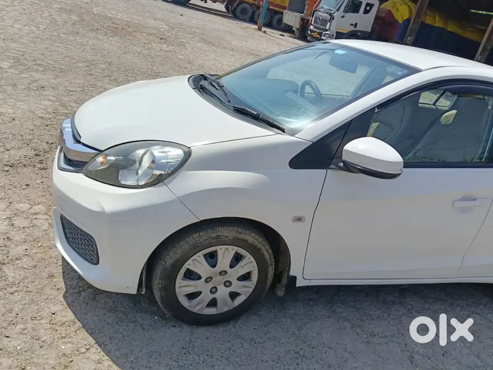 Honda Amaze 2017 Model 65000 Running