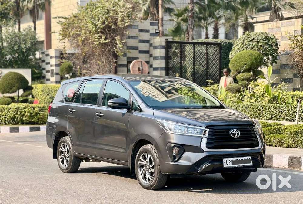 Toyota Innova Crysta 2.4 G Mt, 2022, Diesel