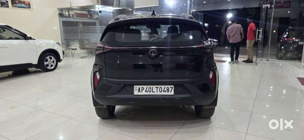 Tata Nexon 1.5 Revotorq Xza Plus (l) Dark Edition, 2026, Petrol