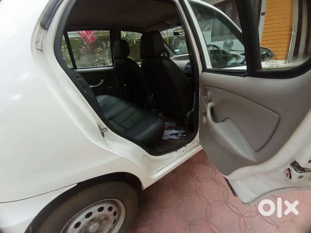 Tata Indica V2 Dl 2013