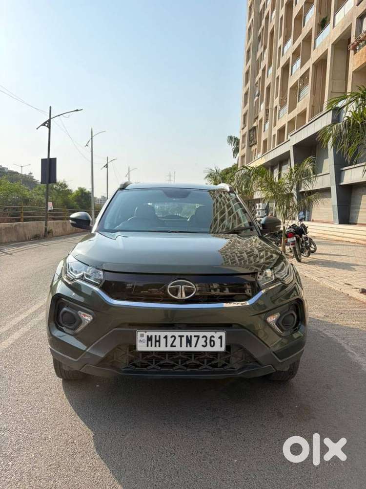 Tata Nexon 1.5 Revotorq Xma Plus (s) Amt, 2021, Petrol