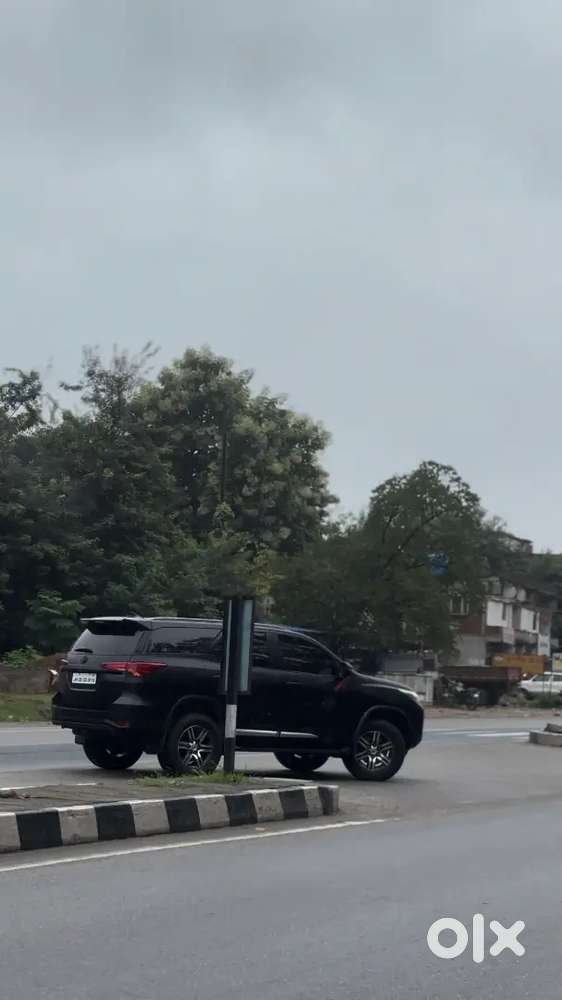 Toyota Fortuner Diesel 2019