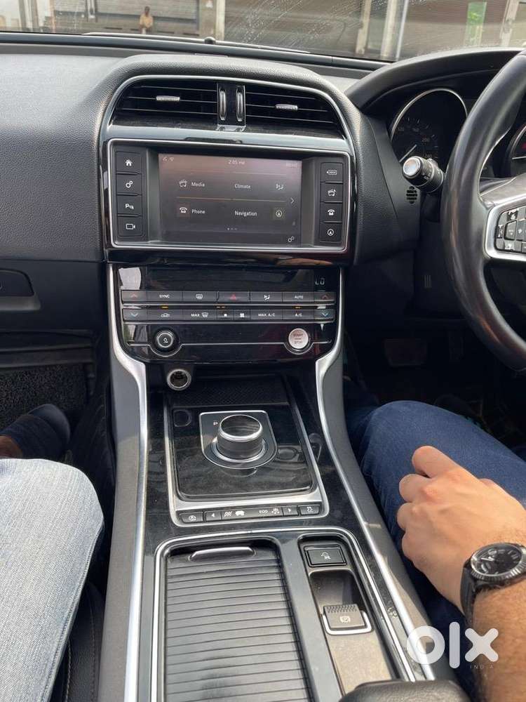 Jaguar Xe 2018 Diesel Well Maintained