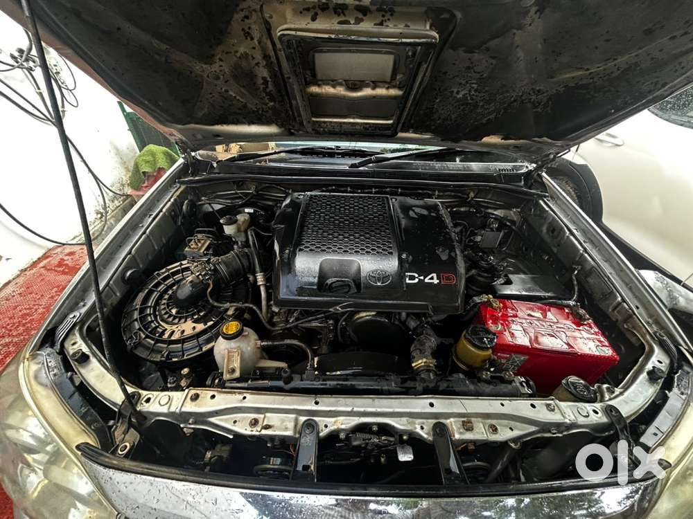 Toyota Fortuner Diesel 2011