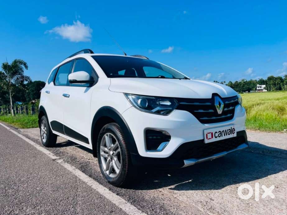 Renault Triber Rxz, 2021, Petrol