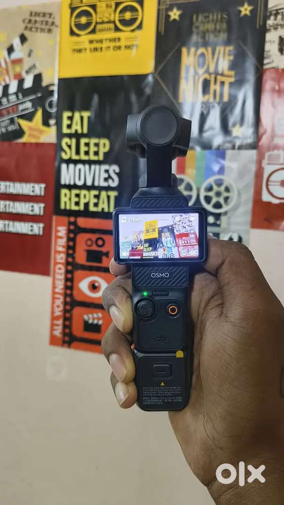 Dji Osmo Pocket 3 along with Dji Mic mini 2