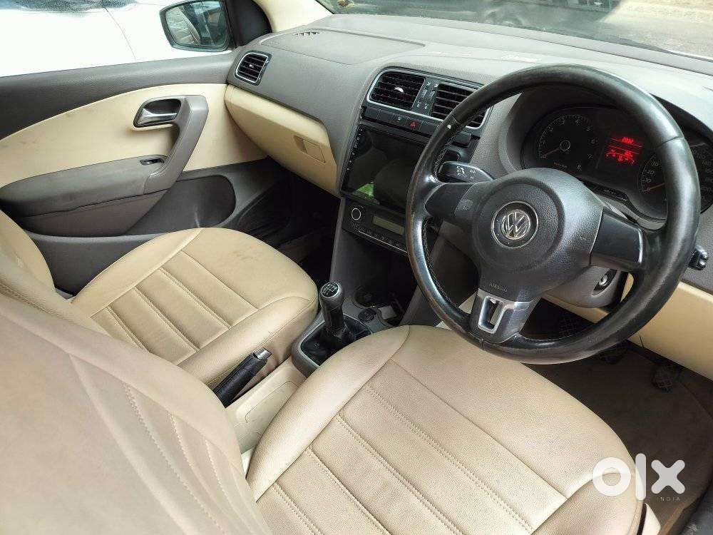 Volkswagen Vento 2010-2013 Petrol Highline, 2010, Petrol