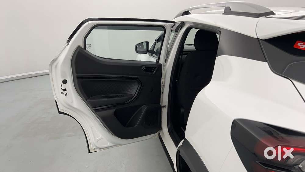 Renault Kiger Rxz Turbo Cvt, 2022, Petrol