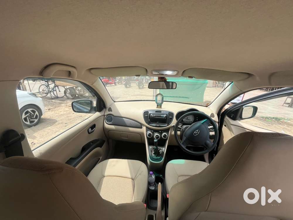 Hyundai I10 Gray
