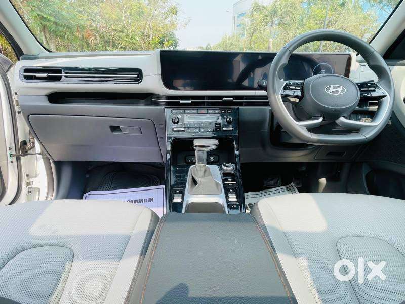 Hyundai Creta Sx (o) 1.5 Petrol Cvt, 2024, Petrol