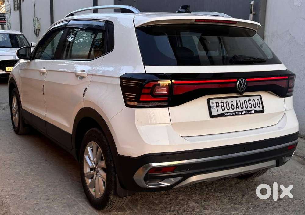 Volkswagen Taigun, 2023, Petrol