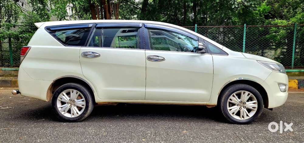 Toyota Innova Crysta 2.4 Z 7 Str, 2016, Diesel