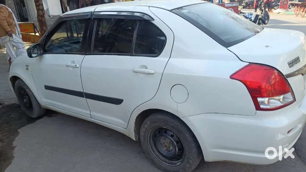 Maruti Suzuki Dzire 2011 Diesel 82000 Km Driven