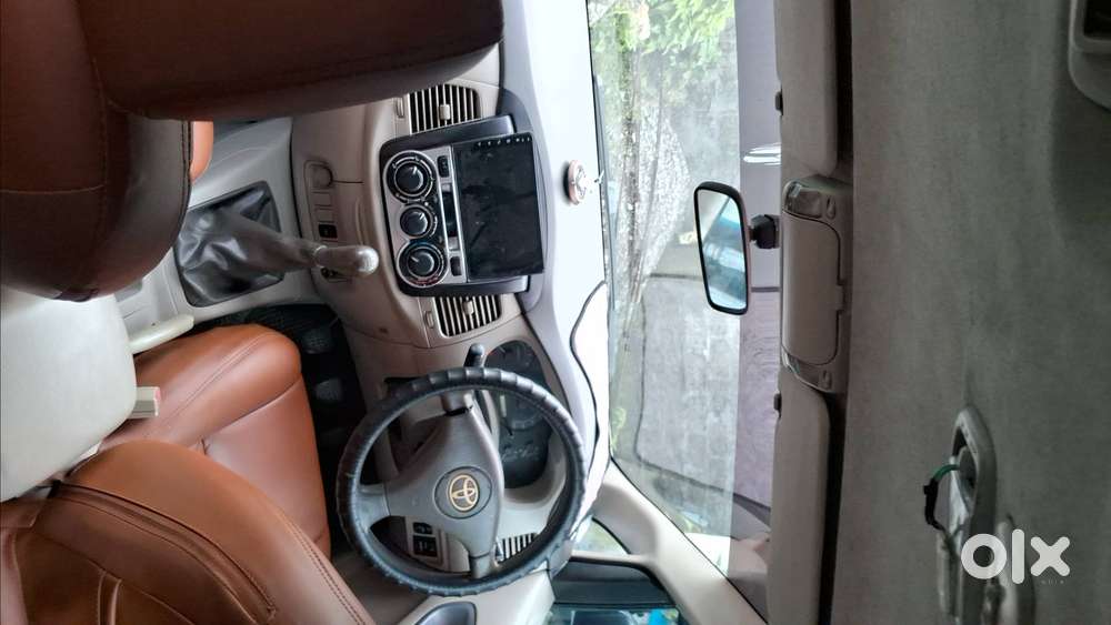 Innova 2.5g Sell/exchange.  If Exchange With Car Then Add Cash.