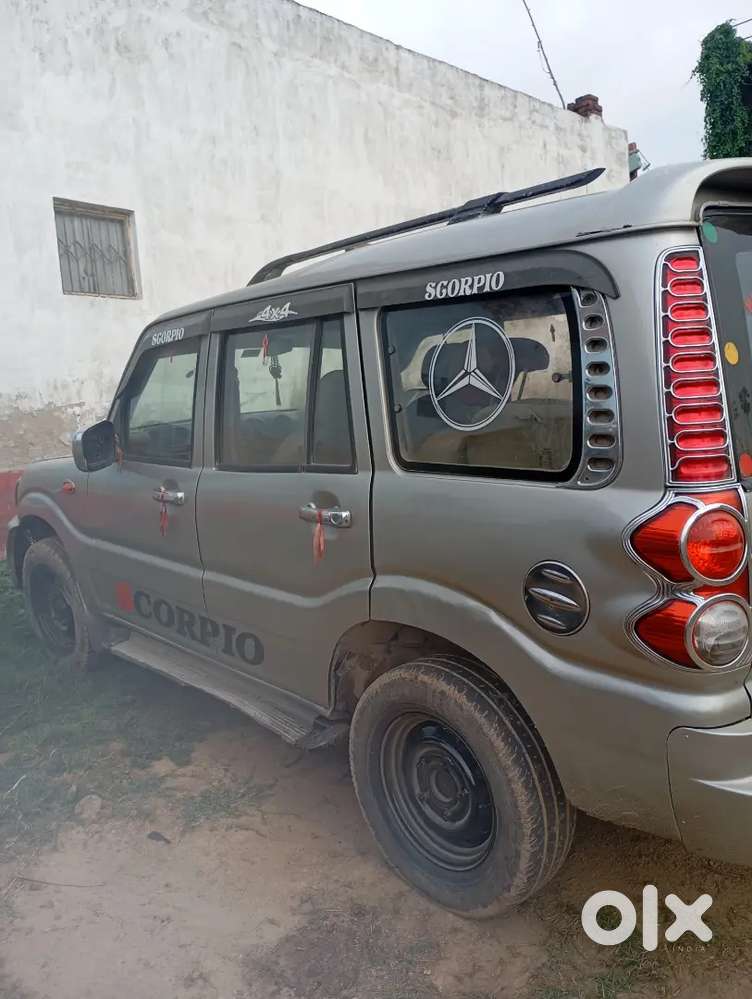 Mahindra Scorpio 2011
