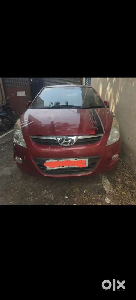 Hyundai I20 Abs Top Model, 2011 In Near And Food Condition