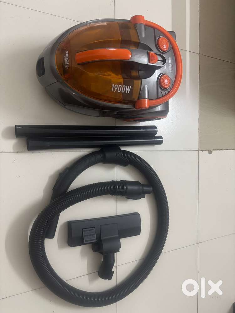 Eureka Fobes 1900W Vaccum Cleaner