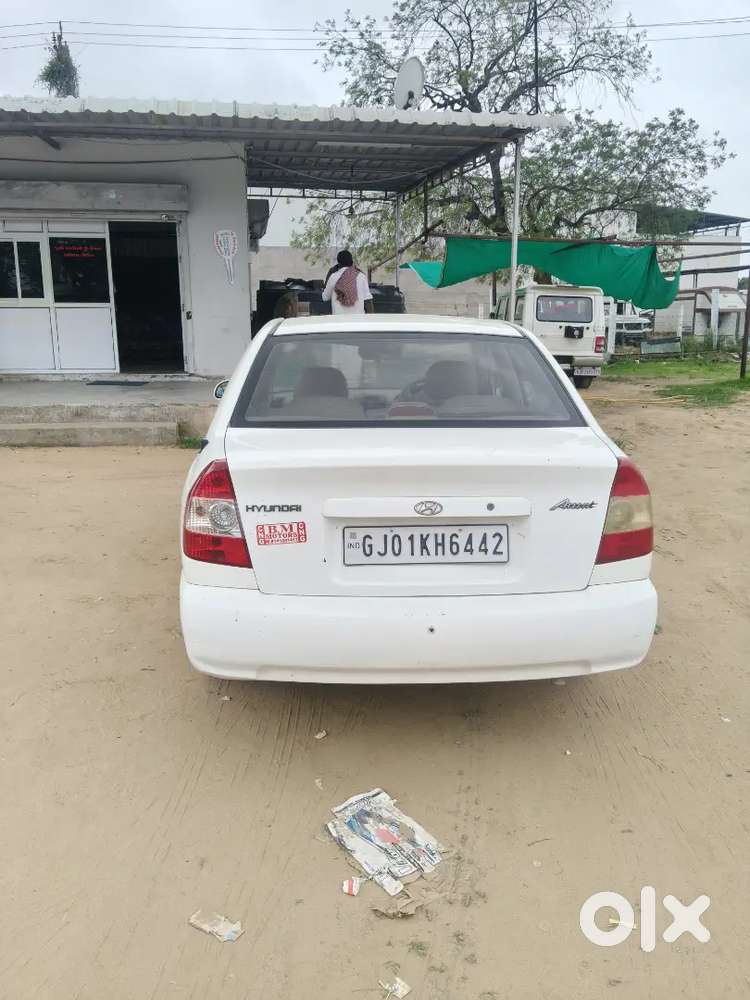 Hyundai Accent 2011 Cng