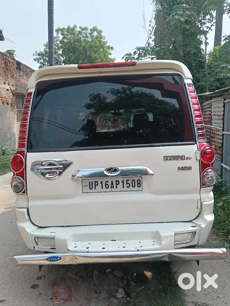 Mahindra Scorpio 2013 डीज़ल मैन्युअल 4th