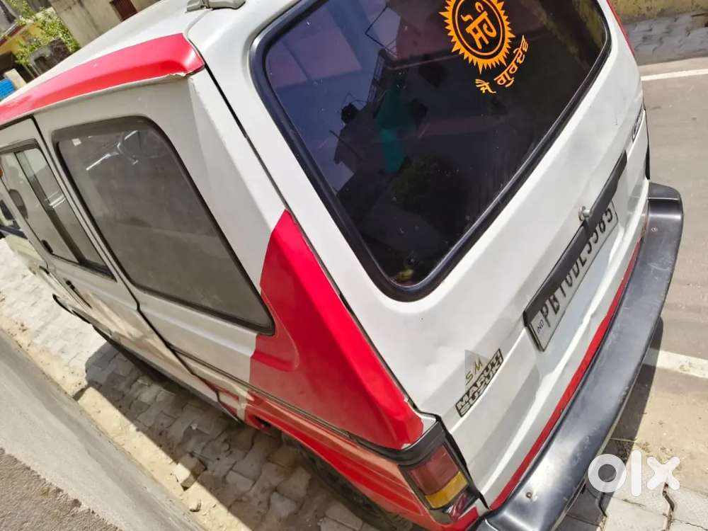 Maruti Suzuki Omni Ambulance 2012