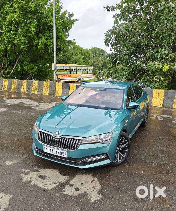 Skoda Superb 2.0 Tsi At L&k, 2024, Petrol