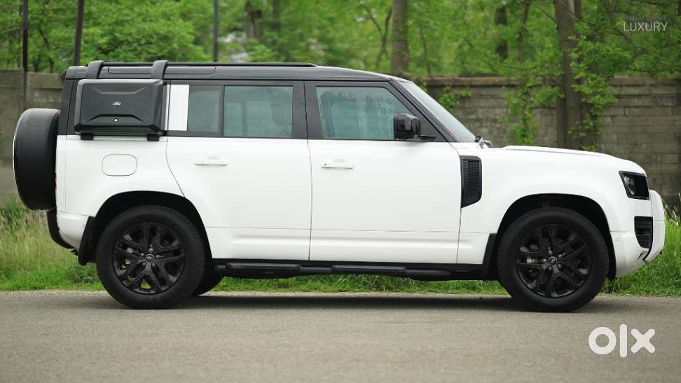 Land Rover Defender, 2024, Petrol